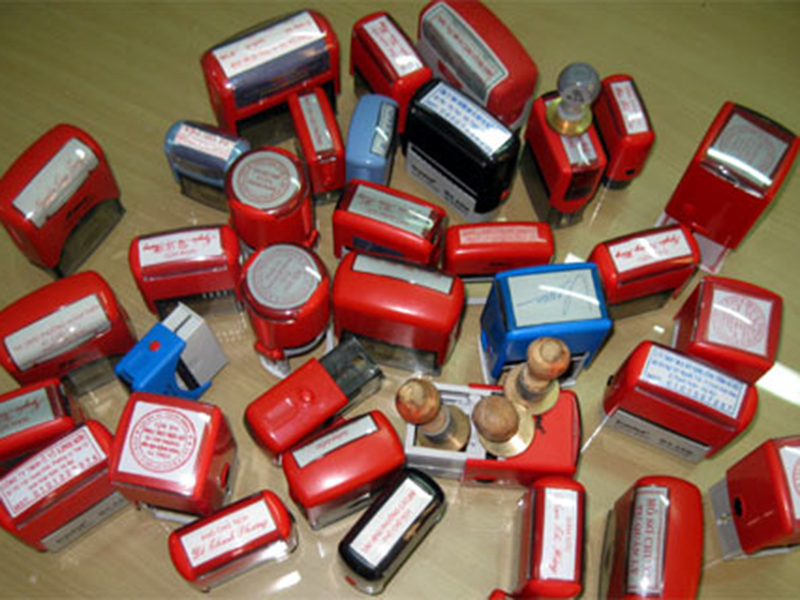 Vị trí pháp lý của chữ ký và con dấu trong doanh nghiệp